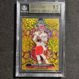 Patrick Mahomes /10 2024 Mosaic Gold Disco Prizim No Huddle SSP BGS 9.5 True Gem